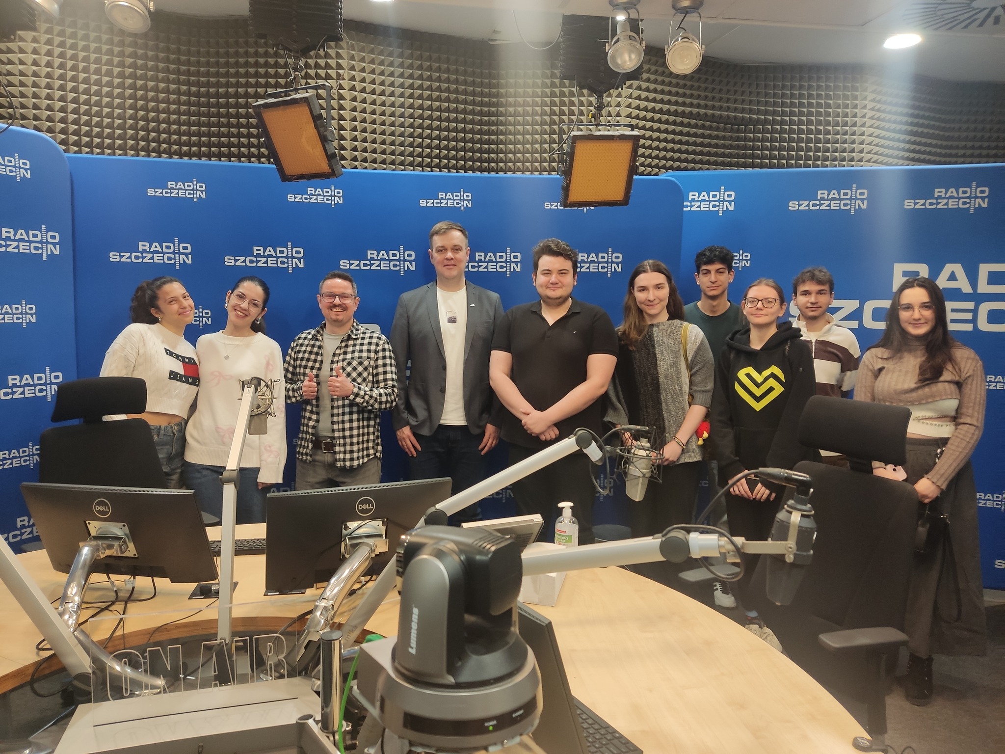 Wizyty terenowe w Radiu Szczecińskim i sali sesyjnej Rady Miasta Szczecin